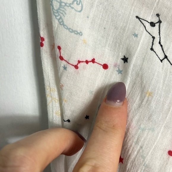 ModCloth Zodiac Sign Button Down Lightweight Novelty Print Shirt Size XS - Picture 10 of 16